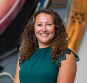 Tokamak Basics and Research in Plasma Physics and Fusion Technology at the DIII-D Tokamak